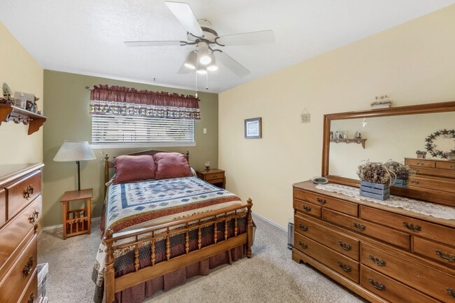 Building Photo - 3615 Horacio Ct NE