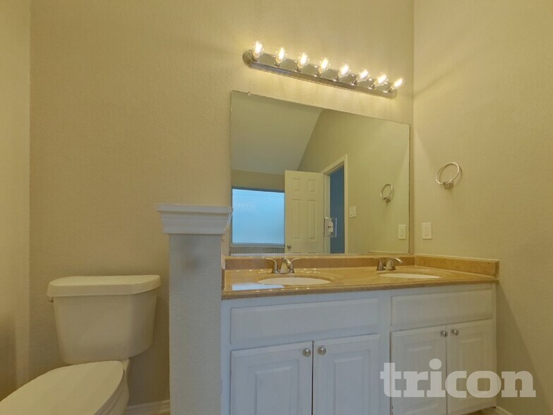 Building Photo - 14353 Snaffle Bit Trail