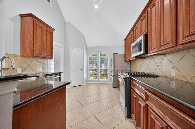 Building Photo - 13012 Balsam Breeze Ln