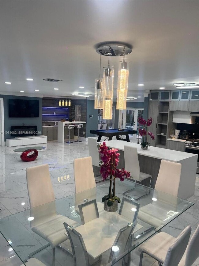 Building Photo - 1430 Polk St