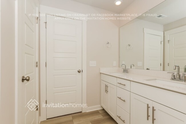 Building Photo - 2266 Hospitality Ln