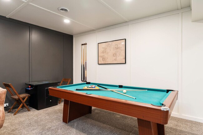 Building Photo - 928 Ditney Way