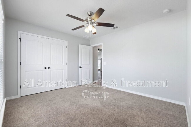 Building Photo - 2432 Frontera St