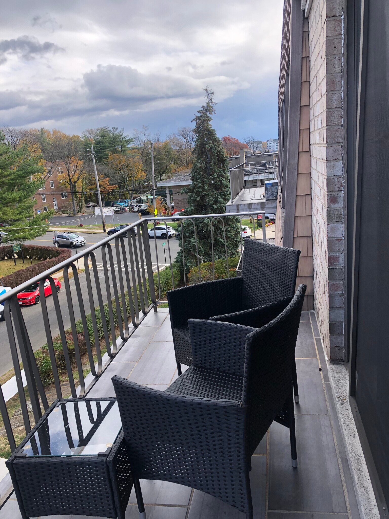 Building Photo - 26 Circuit Rd