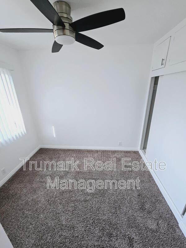 Building Photo - 525 E Harvard Rd