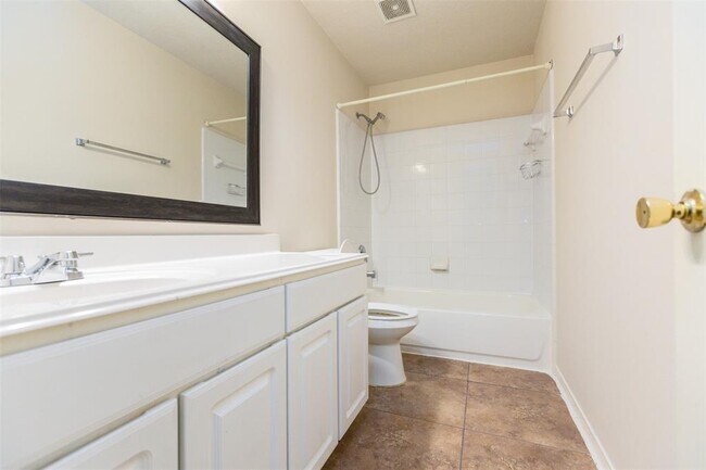 Building Photo - 2659 Cypressvine Dr