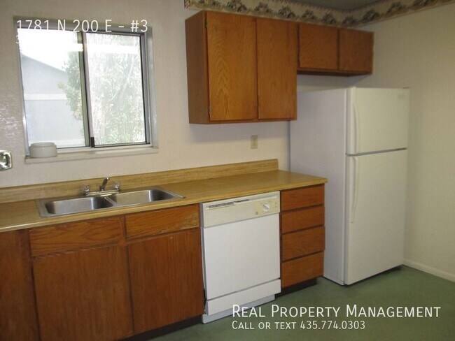 Building Photo - 1781 N 200 E