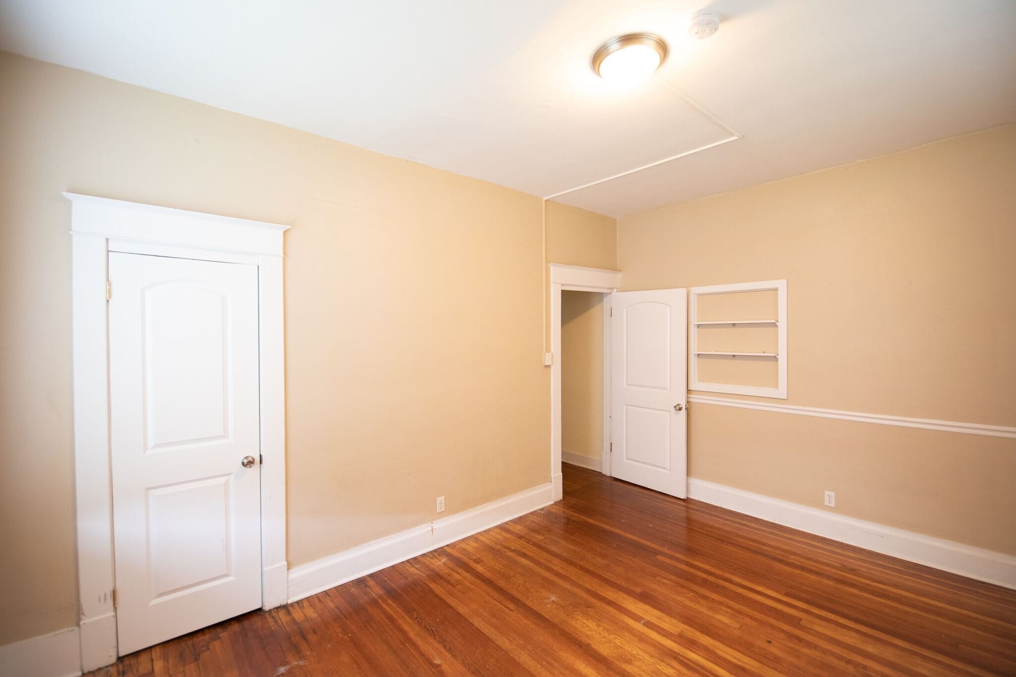 Building Photo - 805 S Sprigg St