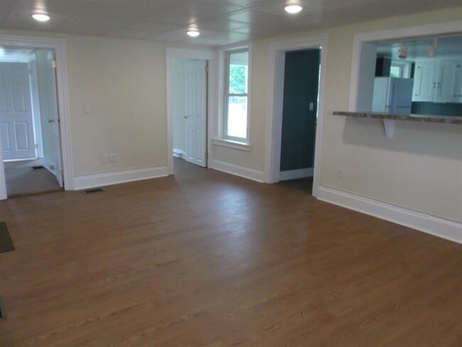 Building Photo - 7525 Ethan Allen Hwy