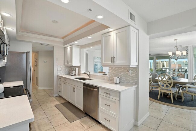 Building Photo - 25 Bluebill Ave