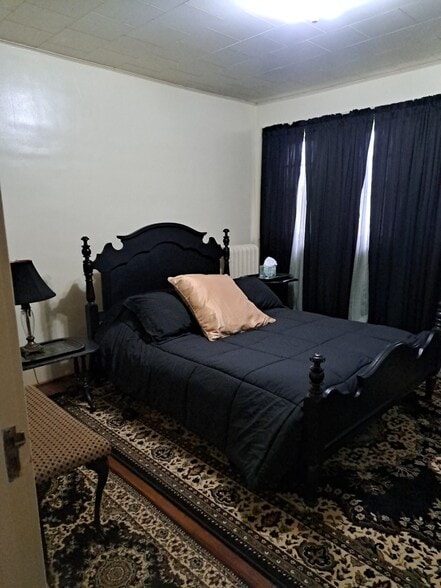 Bedroom 4 - Winter Room - 101 N 34th St