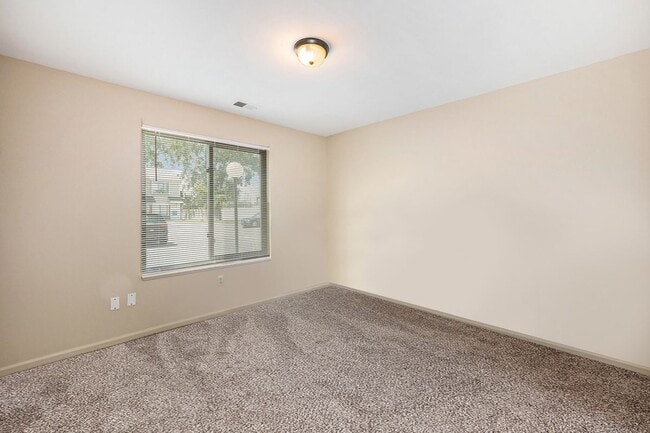 Building Photo - 30685 Hidden Pines Ln