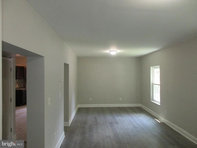 Building Photo - 3317 Devonshire Dr