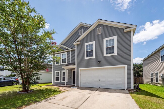 Building Photo - 5 Bedroom 3 Bath Home in Moss Grove Planta...