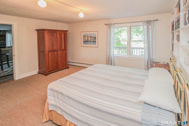 Building Photo - 34 Forty Acre Mountain Rd