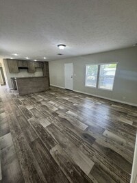 Building Photo - 2743 Environs Blvd