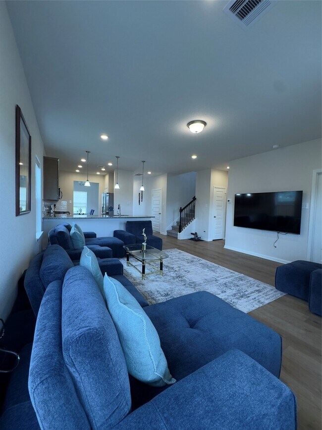 Building Photo - 32210 Slender Spreadwing Dr