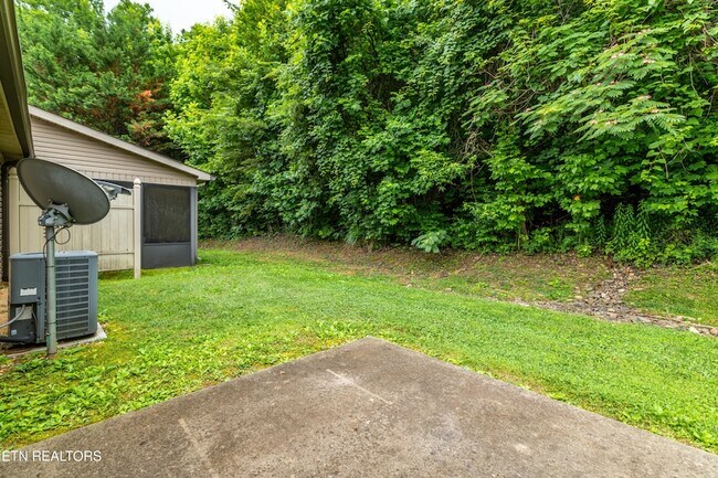 Building Photo - 5104 Cates Bend Way