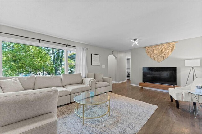 Building Photo - 7635 W 114th Ter