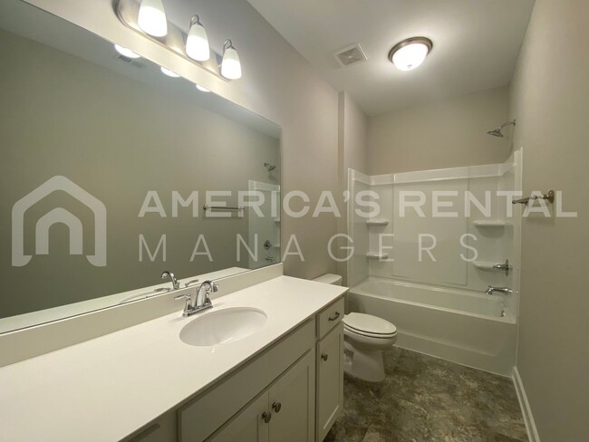 Building Photo - Home for Rent in Lincoln, AL!!!   View with 48 Hours Notice!