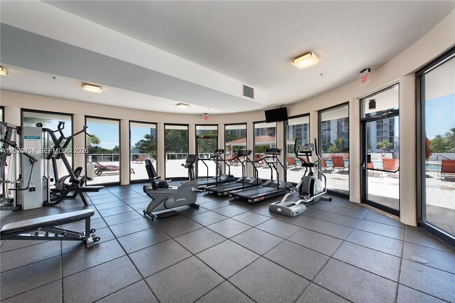 Building Photo - 20515 E Country Club Dr