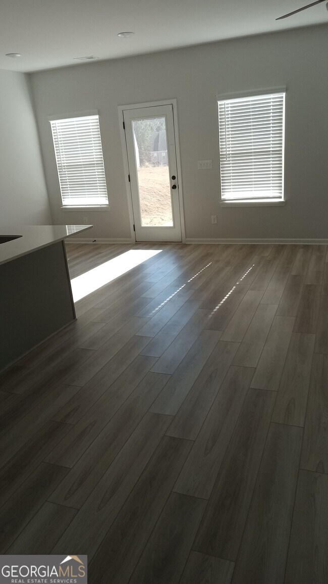 Building Photo - 2498 Polaris Way SW