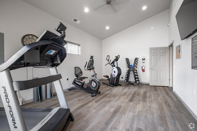 Fitness Center - Crimson Point Apartments