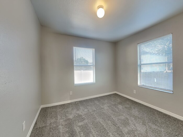 Building Photo - 3711 N 57th St