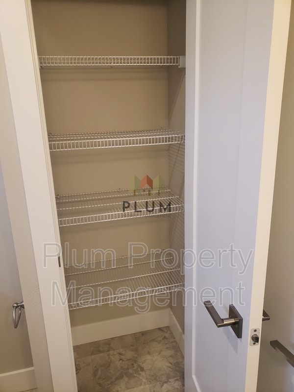Building Photo - 4724 Giada Dr