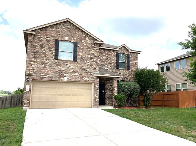 Building Photo - 736 Community Dr