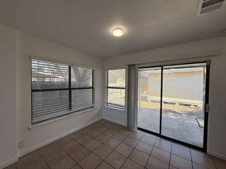 Building Photo - 2934 Ash Field Drive