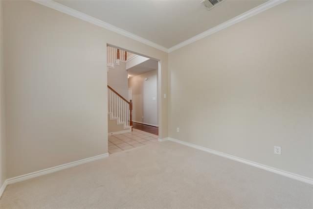 Building Photo - 1611 Tanglewood Dr