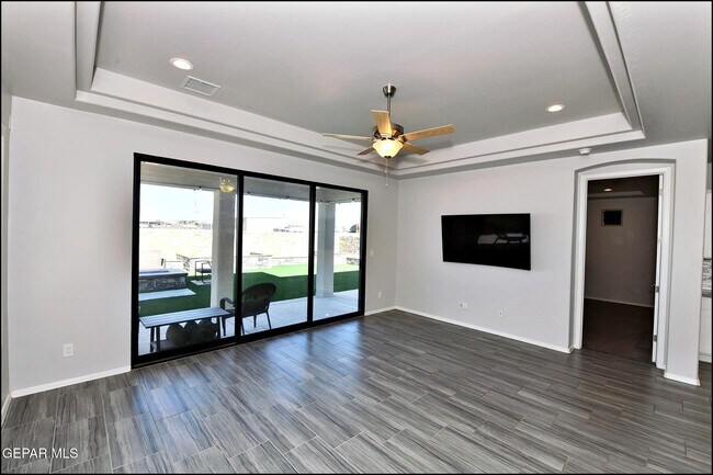 Building Photo - 13621 Olney Ave