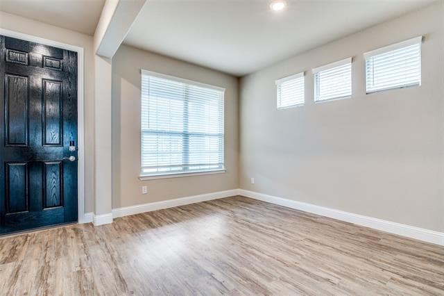 Building Photo - 7201 Bronco Blf