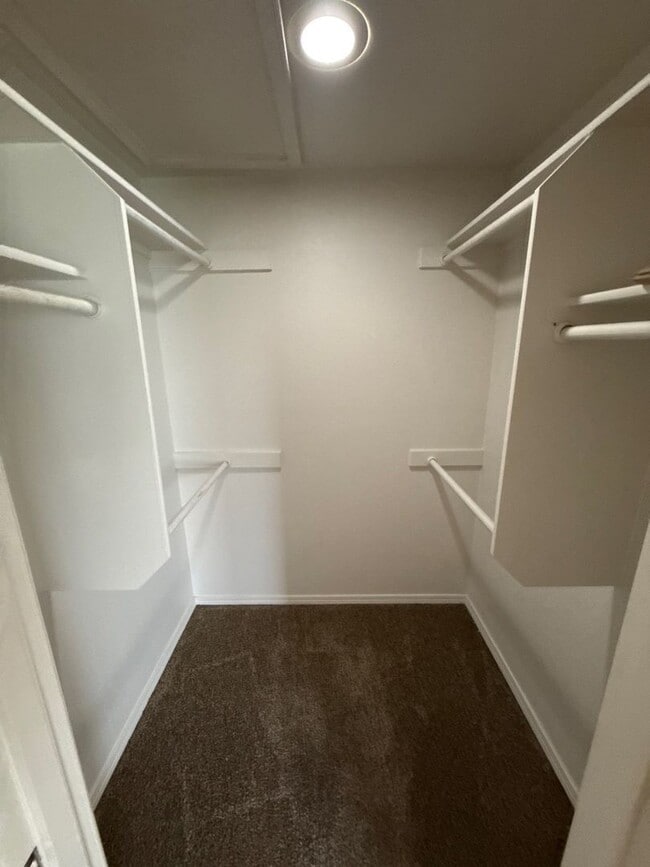 Building Photo - 3714 47th Ave NE