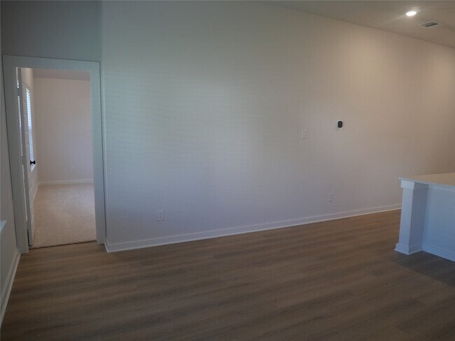 Building Photo - 6435 Downey Ln