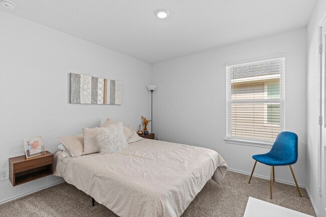 Building Photo - 31234 Yatesbury Ln