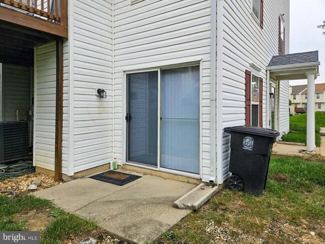 Building Photo - 4145 Apple Orchard Ct