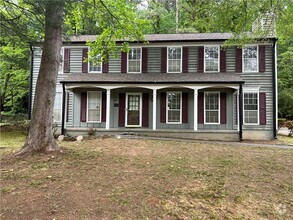 Building Photo - 571 Aberdeen Dr