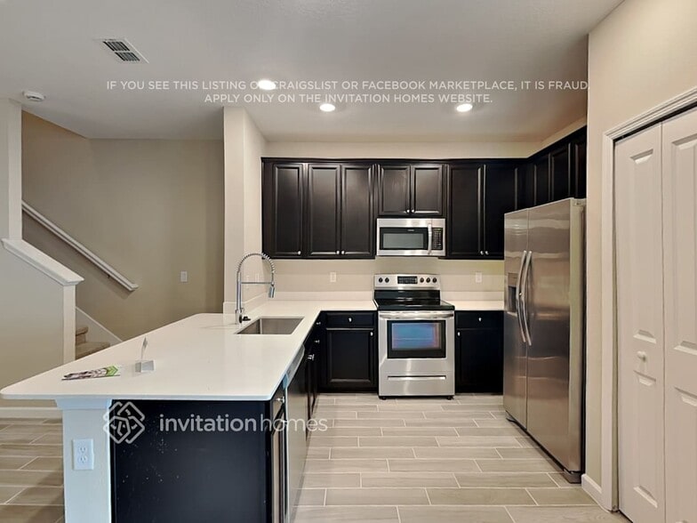 Building Photo - 514 Cherry Ridge Dr