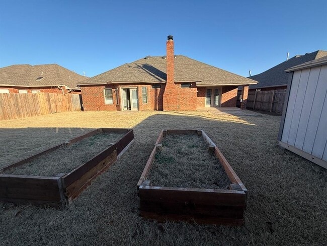 Building Photo - 18509 Chestnut Oak Dr