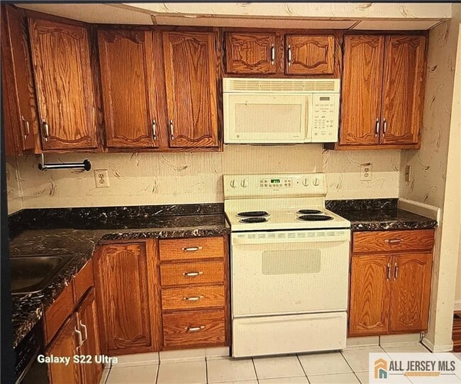 Building Photo - 126 Concordia Cir