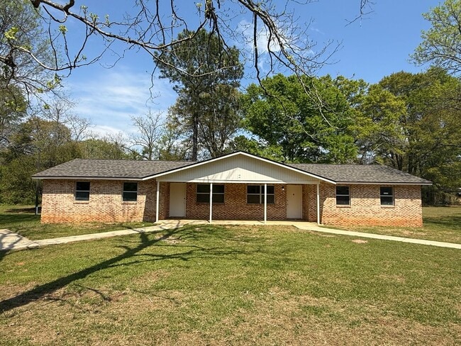 Building Photo - 348 Schley Dr