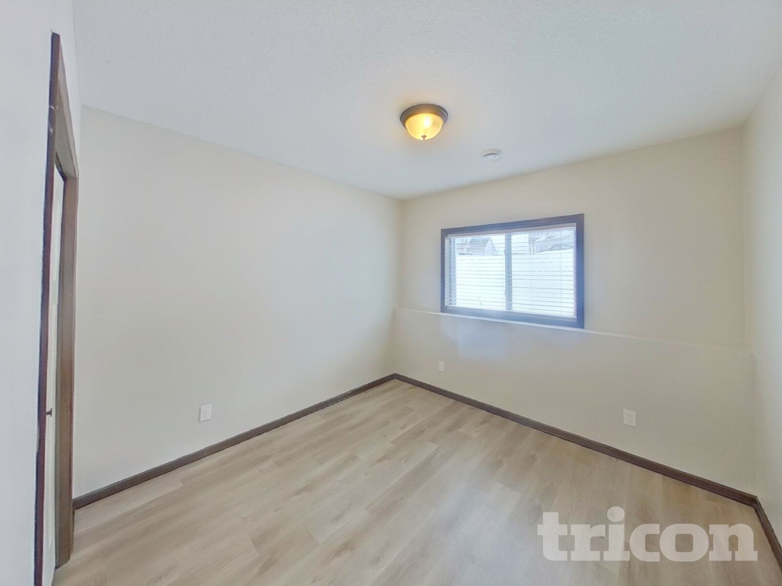 Building Photo - 16043 Estate Ln