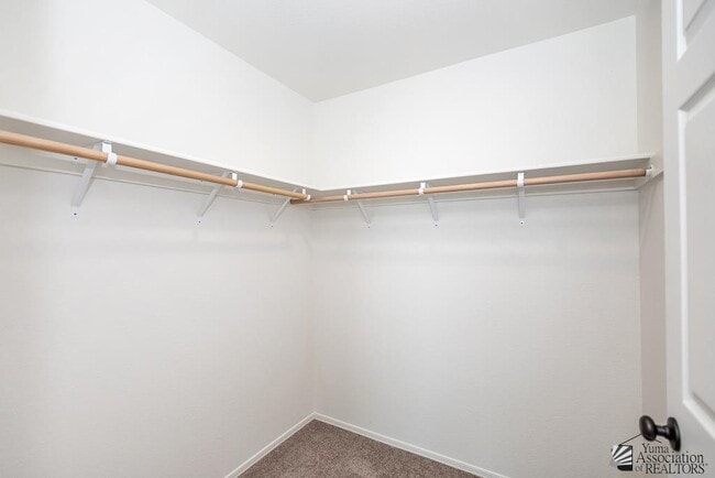 Building Photo - 7171 E 38th Ln