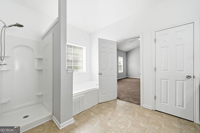 Building Photo - 1582 Ewing Farm Dr