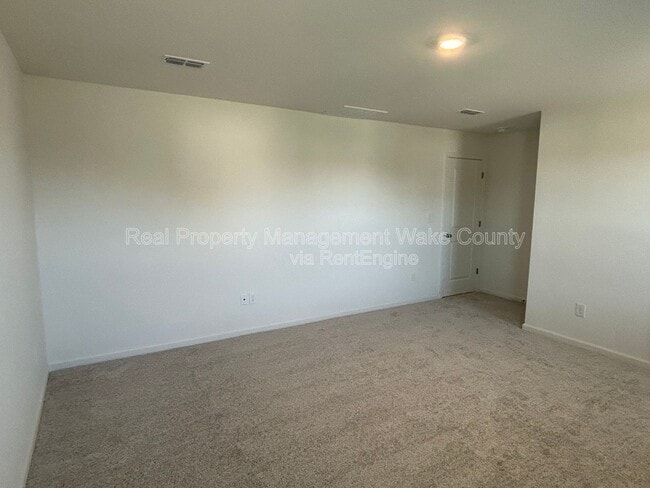 Building Photo - 2632 Pivot Rdg Dr