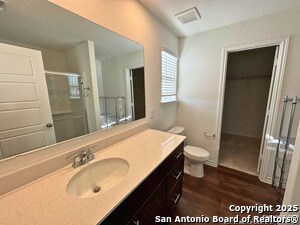 Building Photo - 1032 Oriole Wy