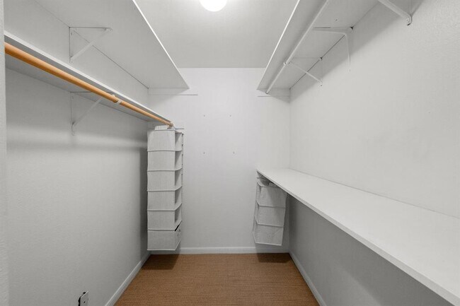 Building Photo - 1200 Baylor St