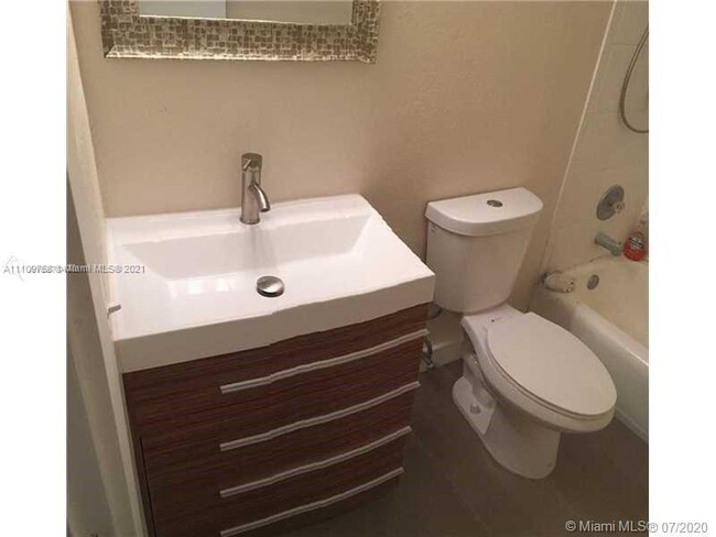 Bathroom - 2225 NE 123rd St